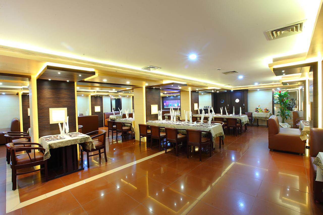 Trichur Towers Thrissur Exterior photo