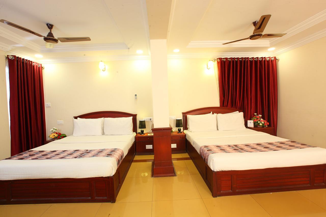 Trichur Towers Thrissur Exterior photo