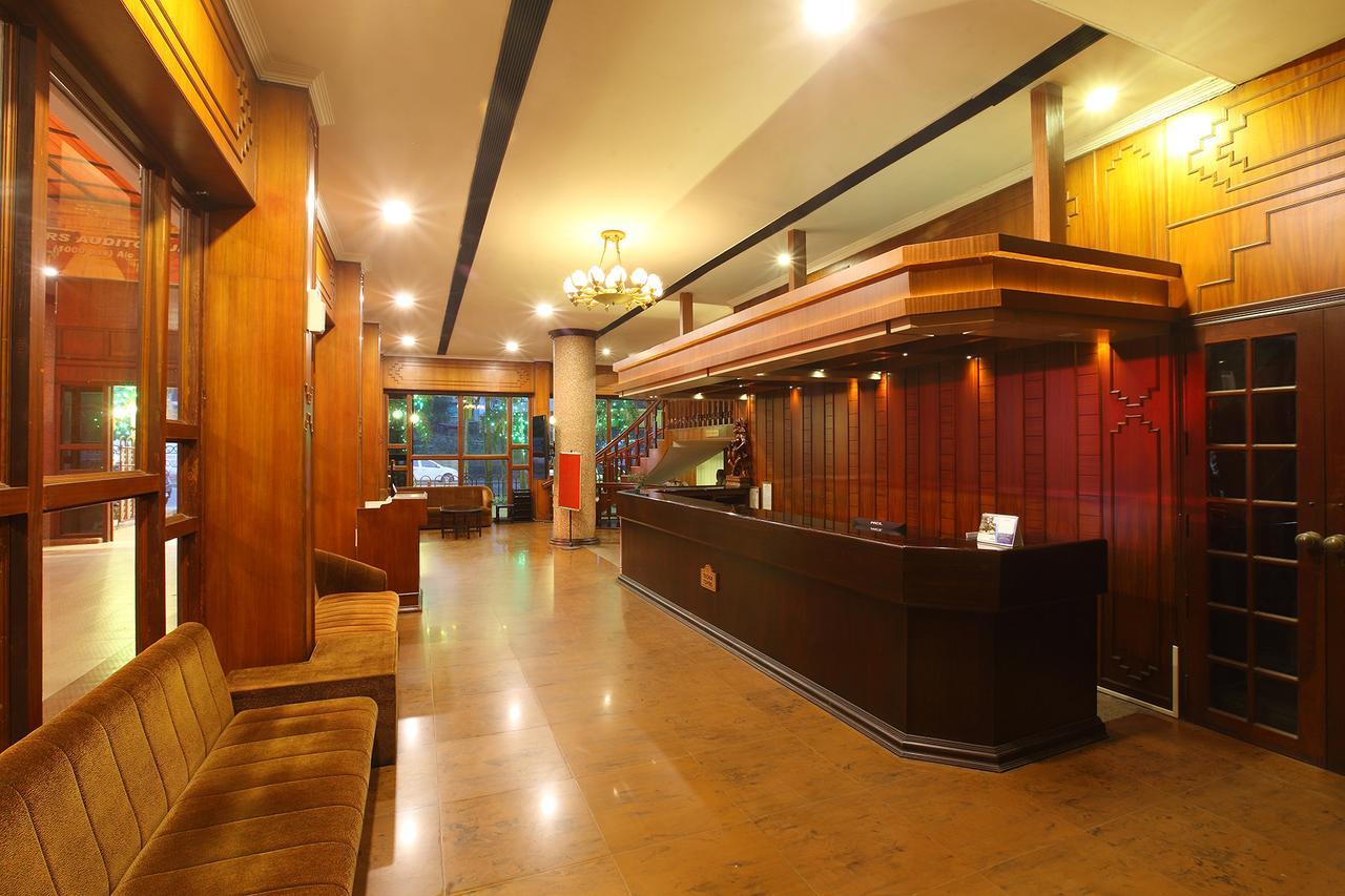 Trichur Towers Thrissur Exterior photo